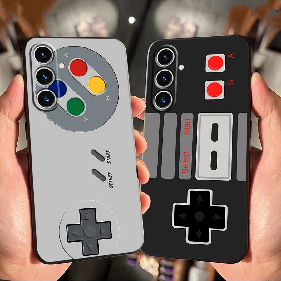 Retro Gaming On Phone - Retro Kamera Oyunları Desenli Yumuşak Telefon