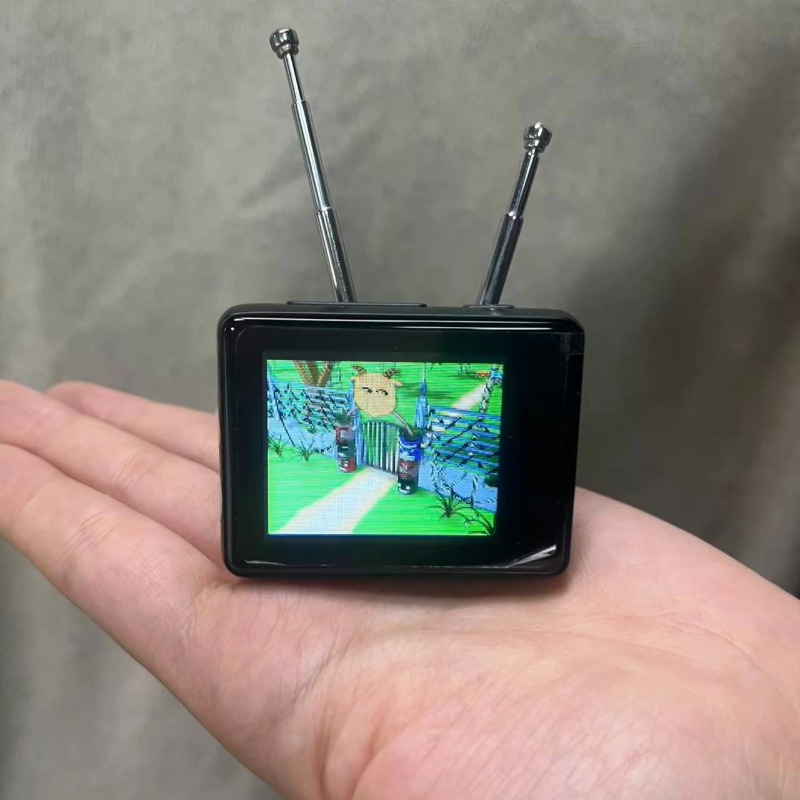 Renkli Dokunmatik Ekranlı Miny - Retro Gaming Tv incelemesi ve fiyatı